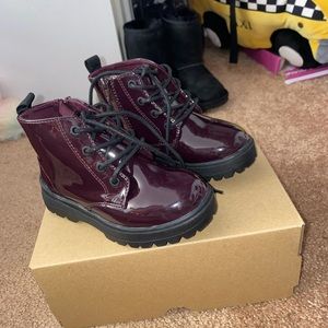Patent leather Zara Boots